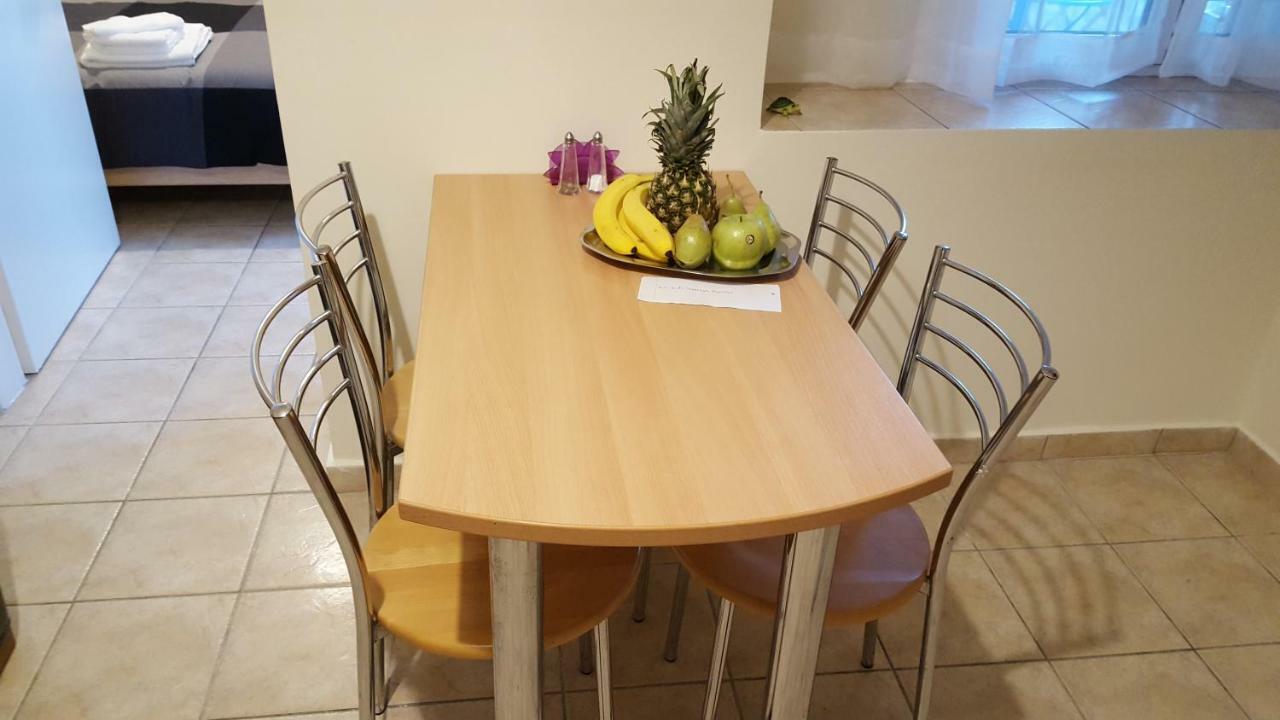 Port Apartment